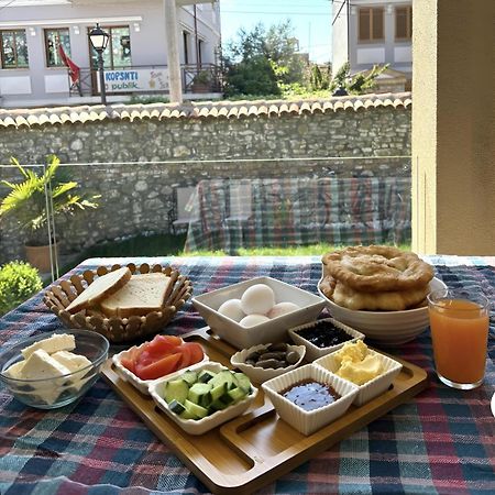 Villa Zoi A Stay To Remember I Located Inside The Castle Of Elbasan, On A Historic Roman Road Via Egnatia I Homemade Breakfast 外观 照片