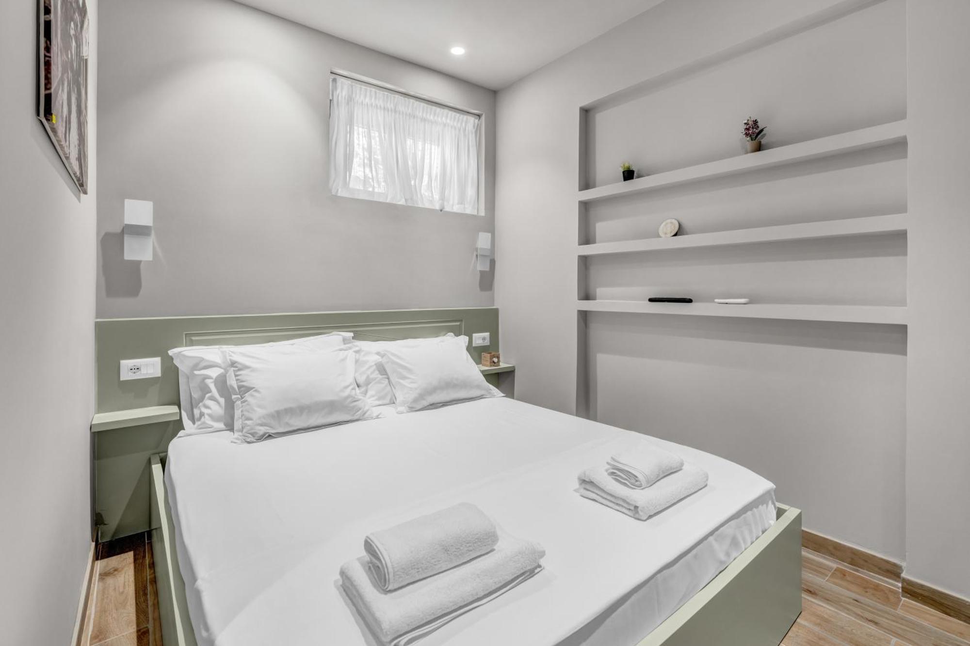 Villa Zoi A Stay To Remember I Located Inside The Castle Of Elbasan, On A Historic Roman Road Via Egnatia I Homemade Breakfast 外观 照片